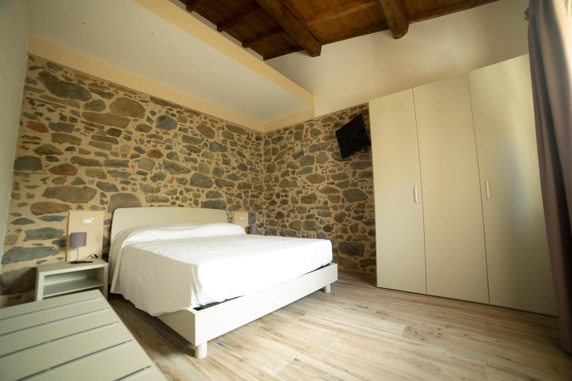 Casa Vacanze Raggio Di Sole Grotte  Exteriör bild