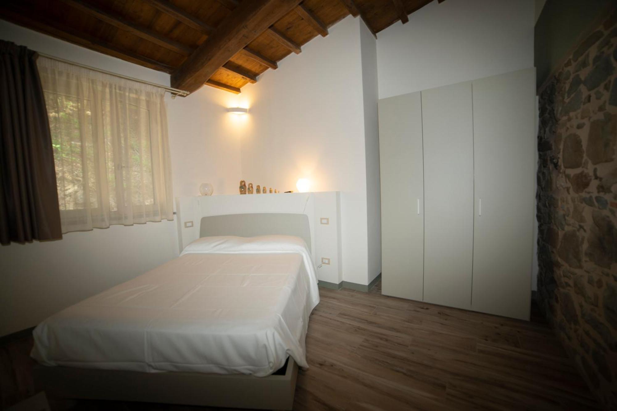 Casa Vacanze Raggio Di Sole Grotte  Exteriör bild
