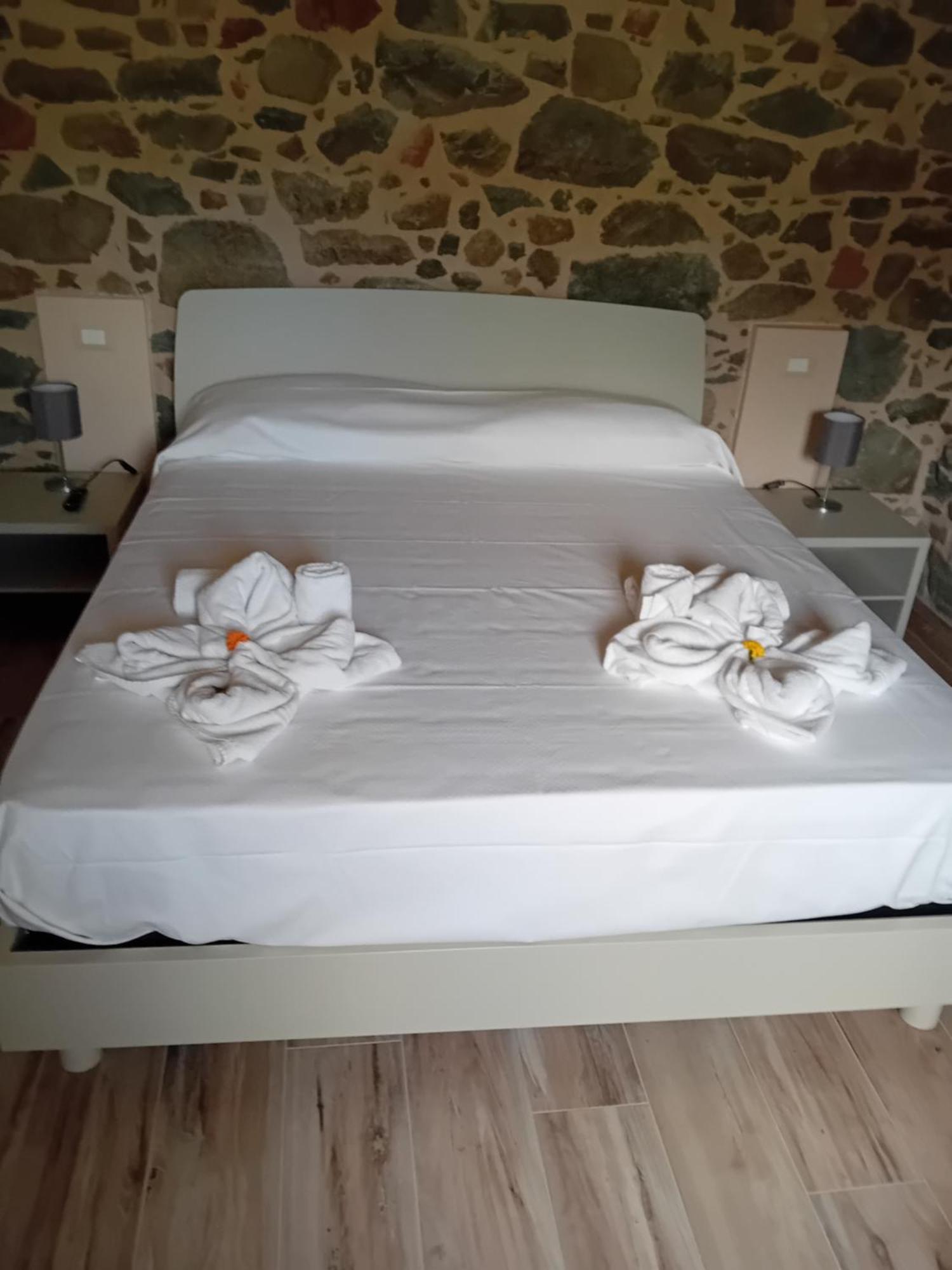 Casa Vacanze Raggio Di Sole Grotte  Rum bild